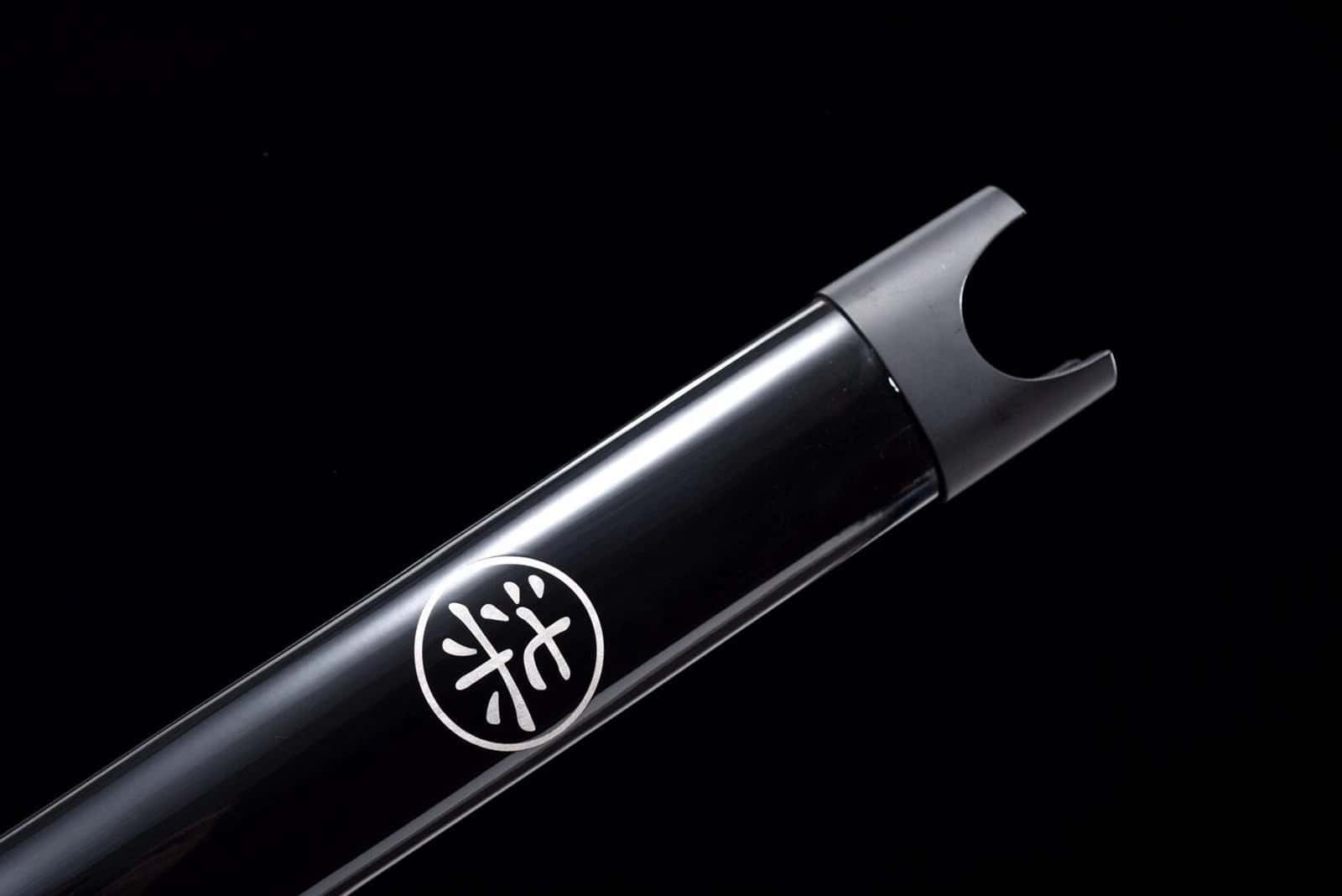 Epee Chinoise Noir Lame Bleue Electrique