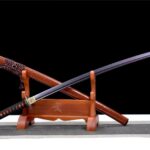 Katana Damas Rouge Et Noir