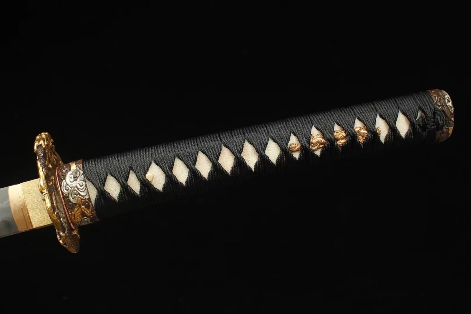 Katana Dragon Mystérieux