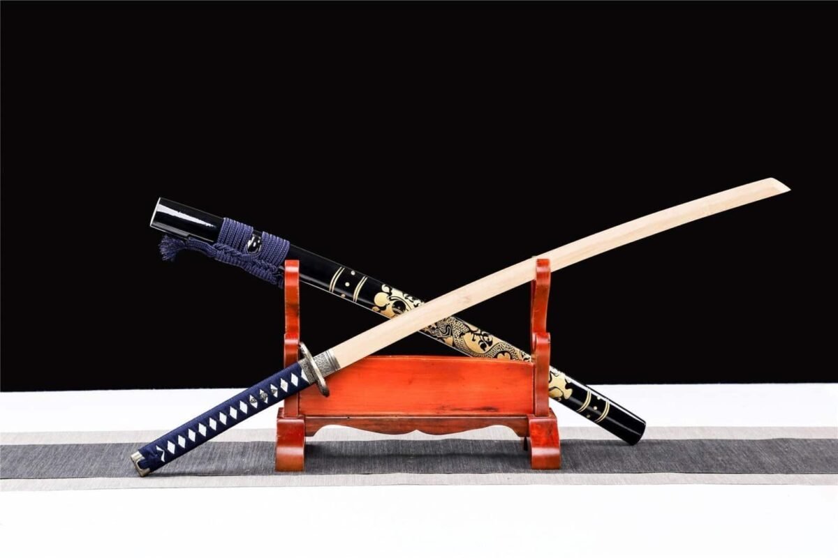 Katana En Bois Avec Fourreau