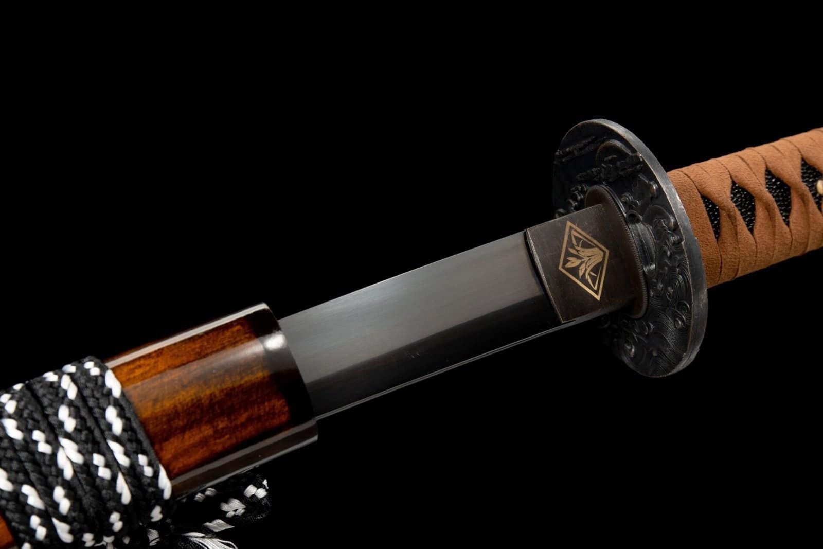Katana Marron – Acier noirci T10