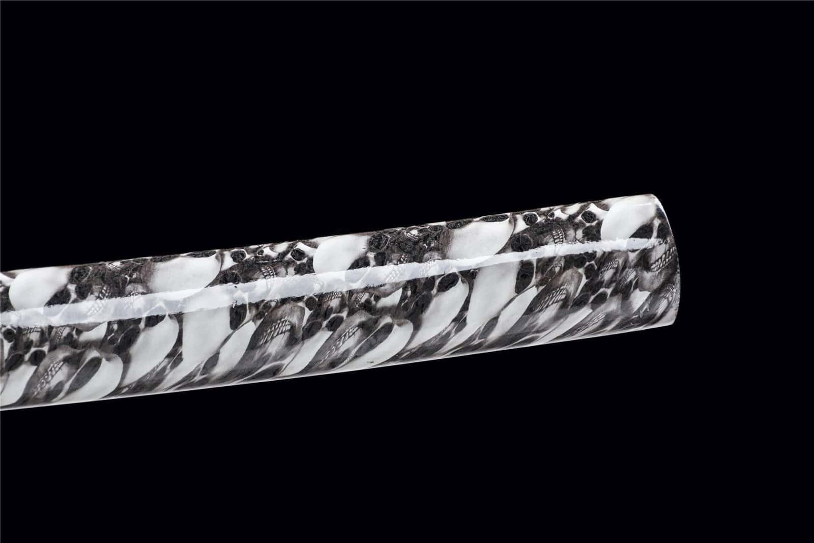 Katana Noir Etui Blanc