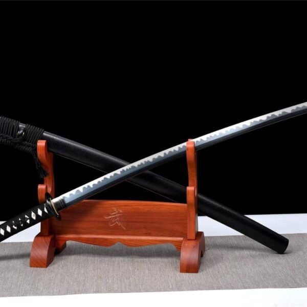 Katana Noir Lame Blanche