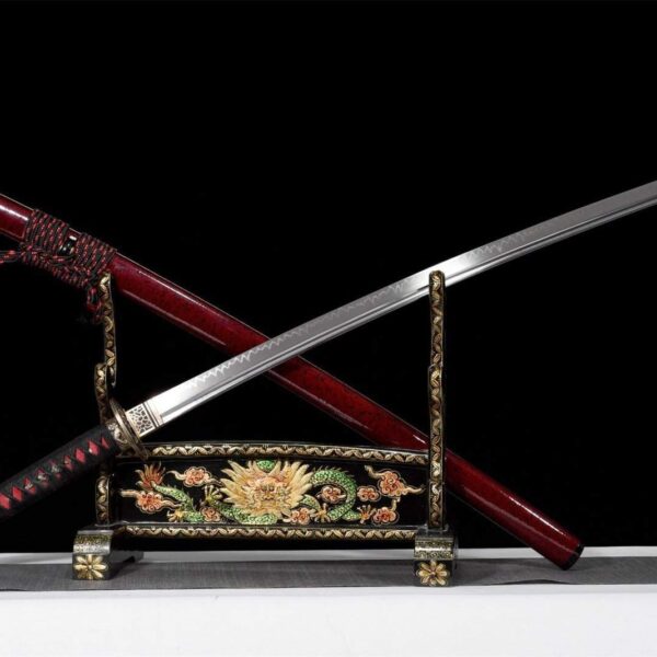 Katana Noire Et Rouge