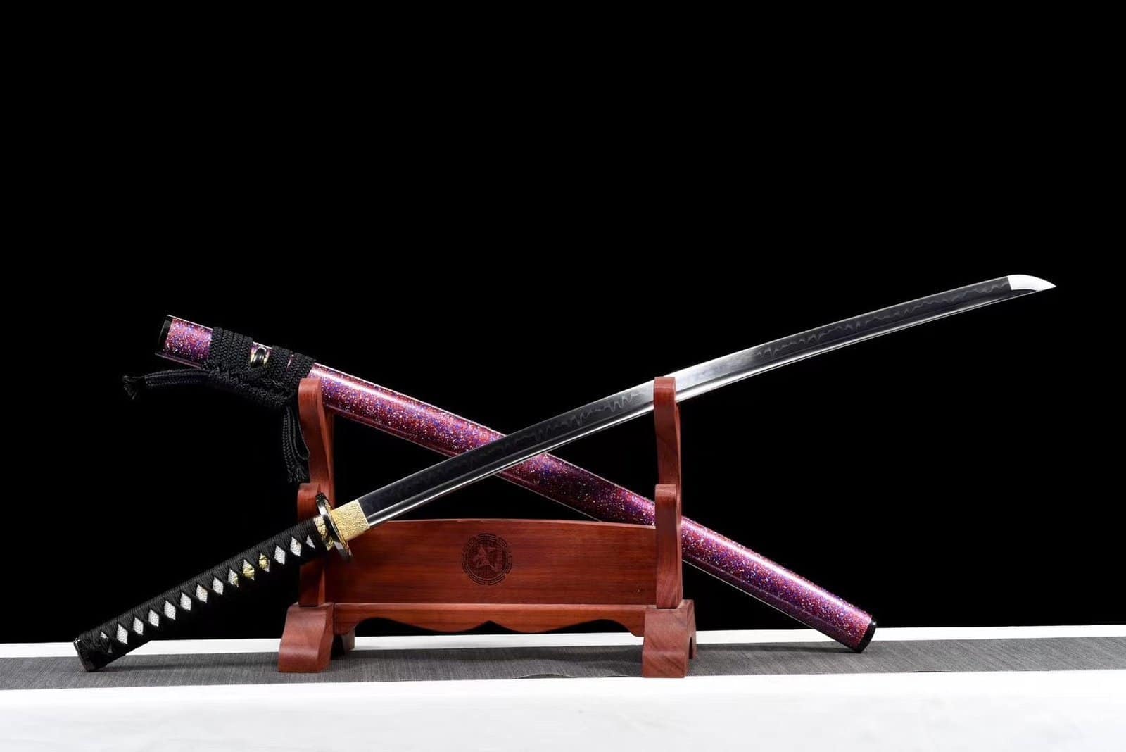 Katana Rose Lame Noire