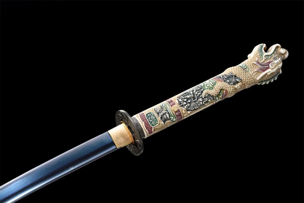 Sabre À Manche De Dragon