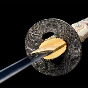 Sabre À Manche De Dragon